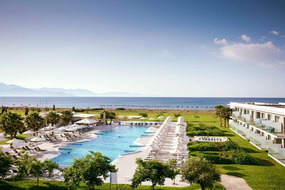 Neilson Messini Activity Beach Club Hotel Kalamata Exterior photo