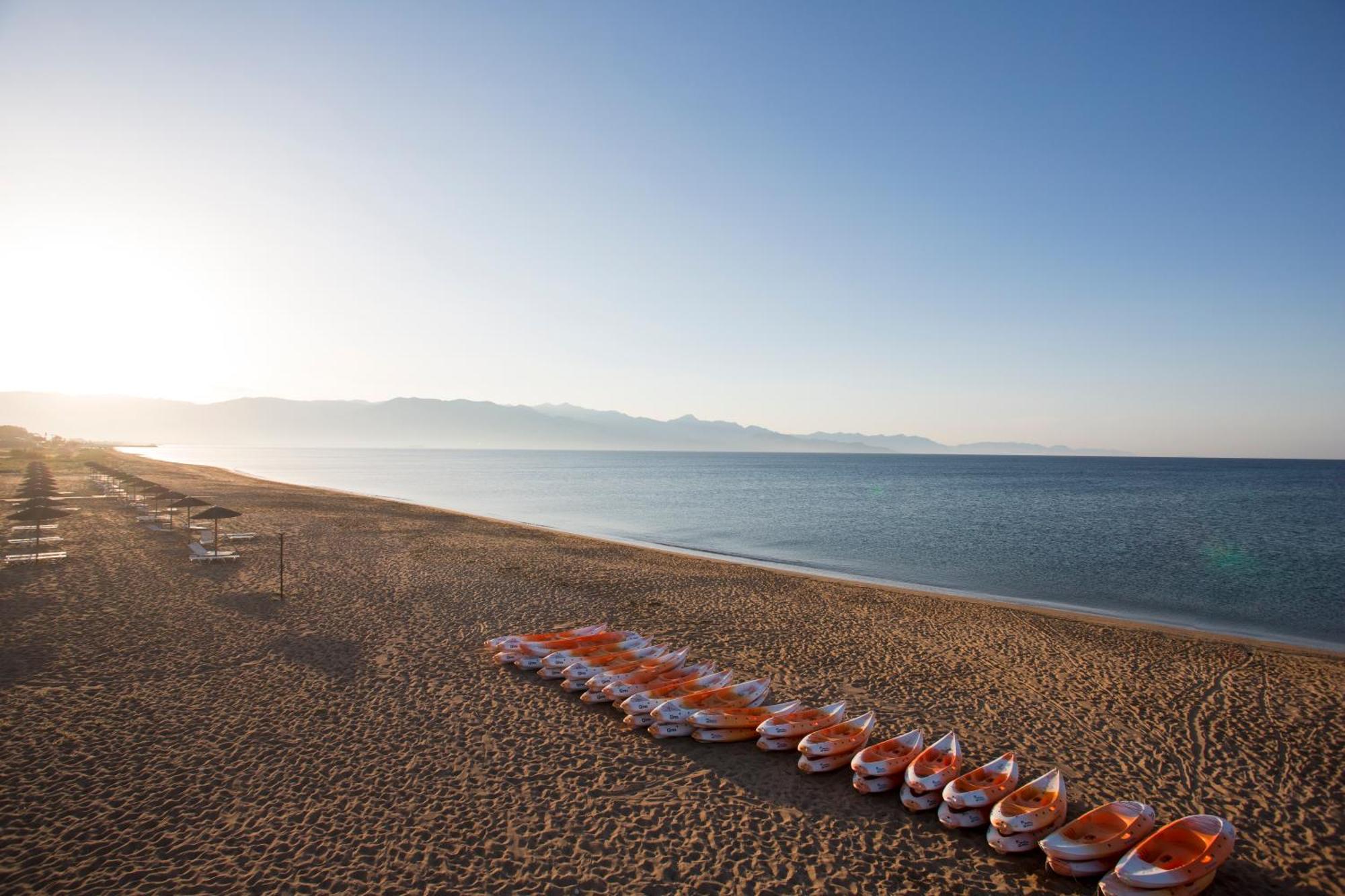 Neilson Messini Activity Beach Club Hotel Kalamata Exterior photo