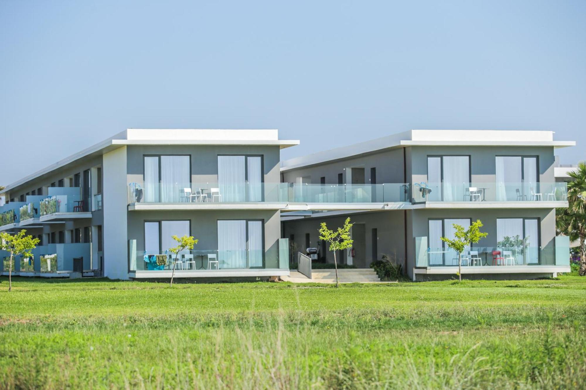 Neilson Messini Activity Beach Club Hotel Kalamata Exterior photo